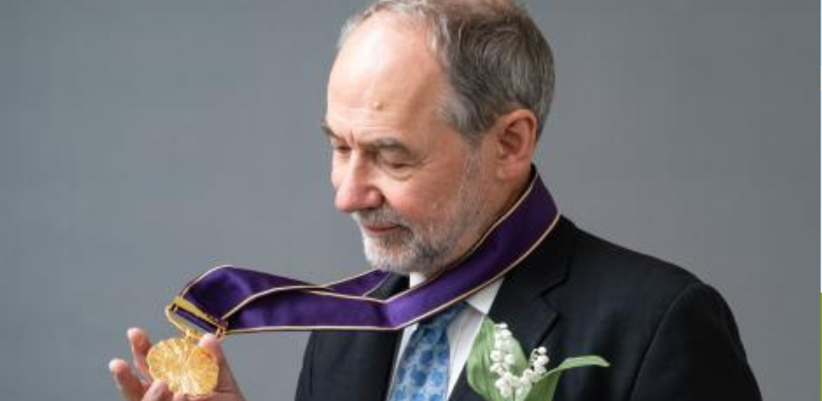 Bill Sutherland Cosmos Prize - credit: Expo '90 Foundation.png